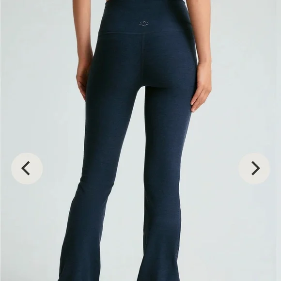Beyond Yoga  High Waisted flare leggings - Picture 2 of 7